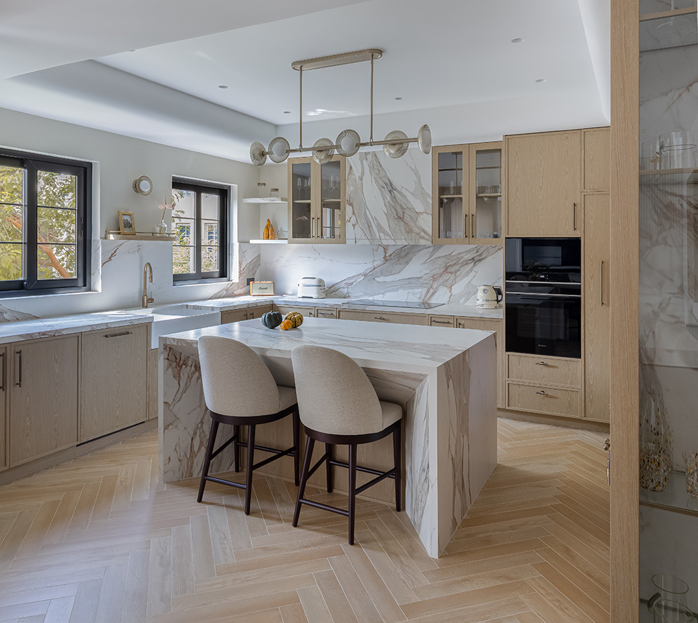 Luxury kitchen interior design by Atelier Five Interiors