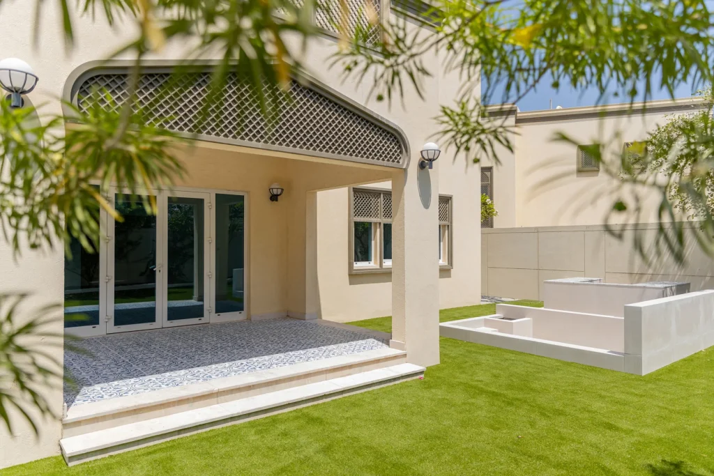 3 Bedrooms Villa, Jumeirah Park